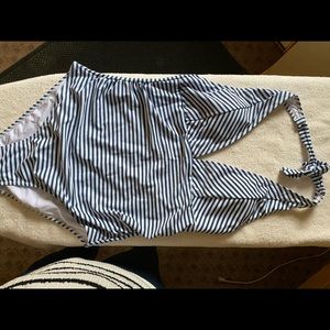 Bathing suit NWT size XL